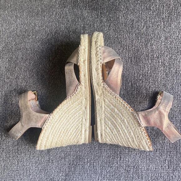 🩵Gorgeous Joie Espadrilles🩵 - Picture 4 of 10